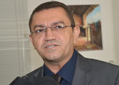 Padre Walmir empossa hoje a tarde seu novo secretariado