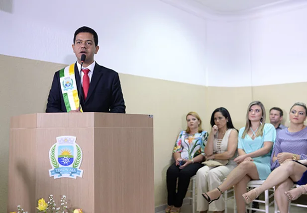 Prefeito Luciano Leitoa