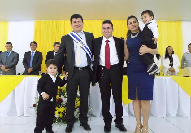 Rubens Vieira é empossado prefeito de Cocal