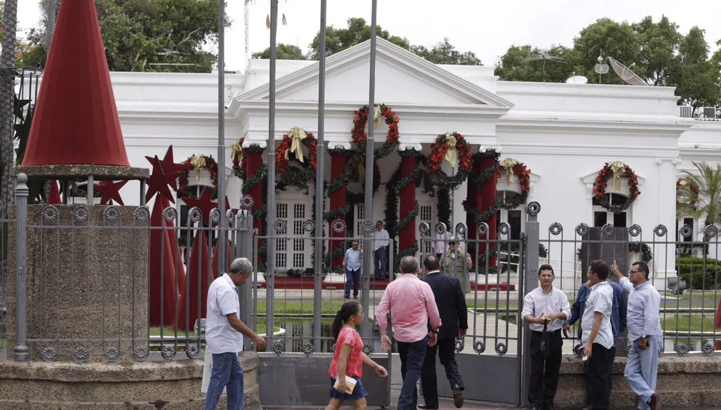 Palácio de Karnak foi evacuado