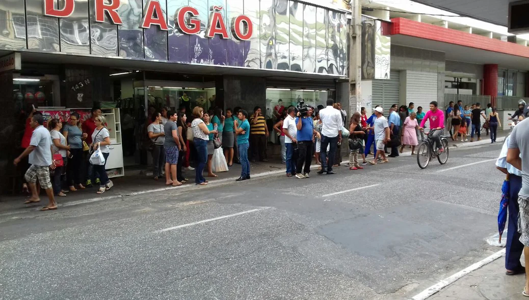 Prédios chegaram a ser evacuados