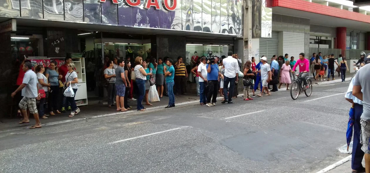 Prédios chegaram a ser evacuados