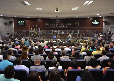 Sessão de posse dos suplentes de Teresina 