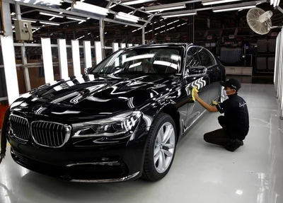 BMW passou 6 meses estacionada no mesmo local