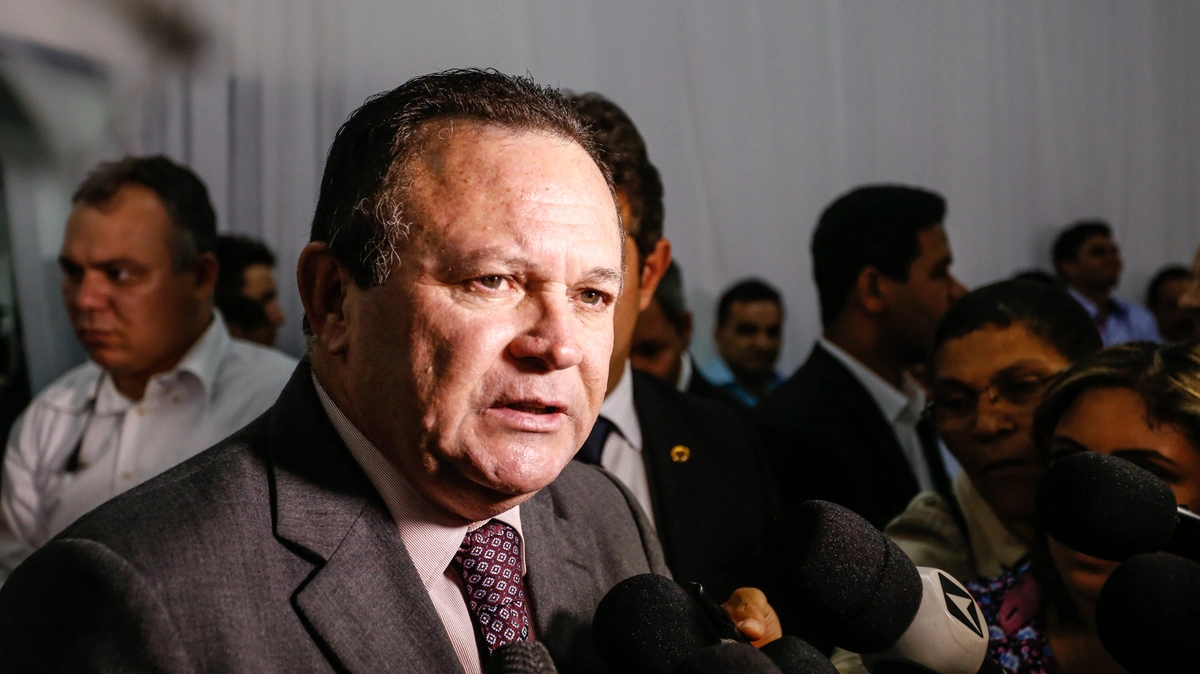 Carlos Brandão 