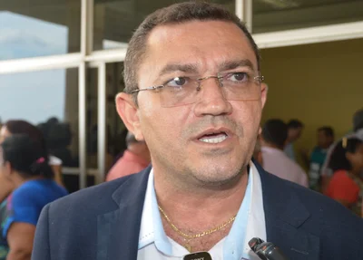 Padre Walmir]