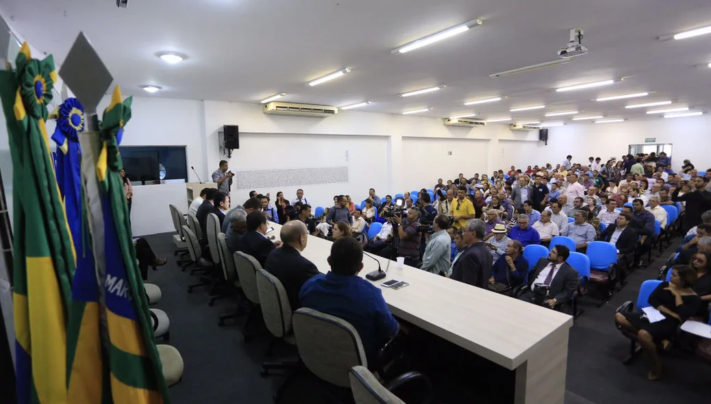 Aclamação de Gil Carlos na APPM