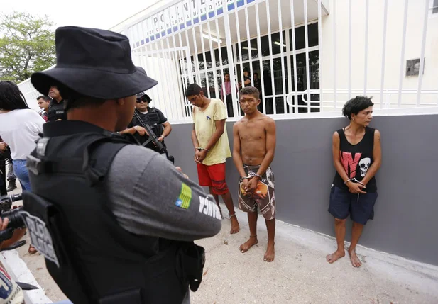 Integrantes de quadrilha foram conduzidos à Polinter