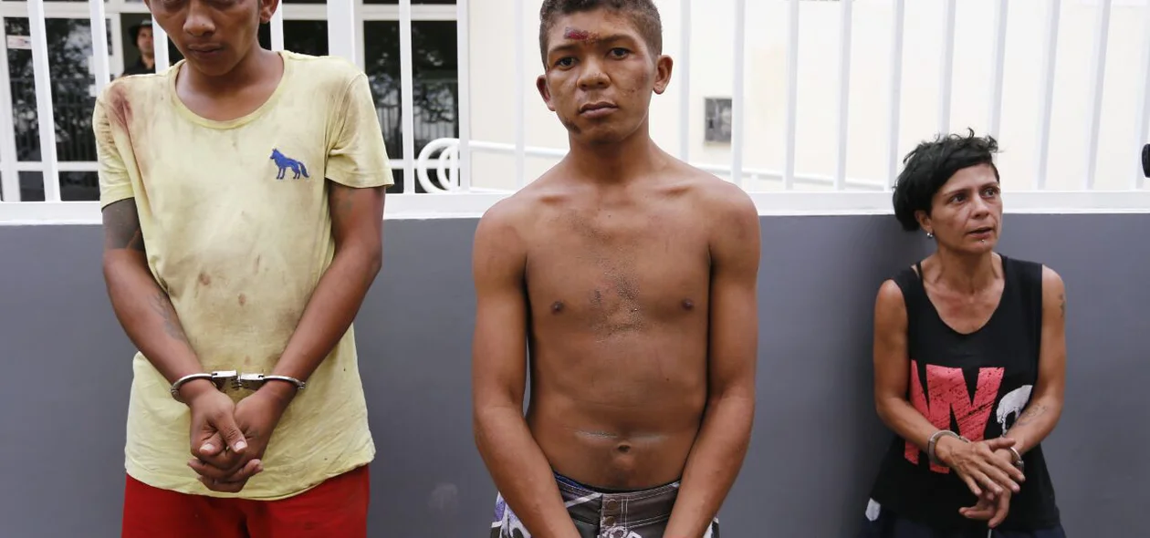 Integrantes de quadrilha suspeita de roubo de veículos presos em Água Branca
