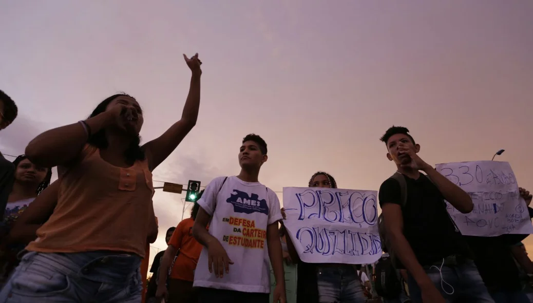 Manifestação na Frei Serafim