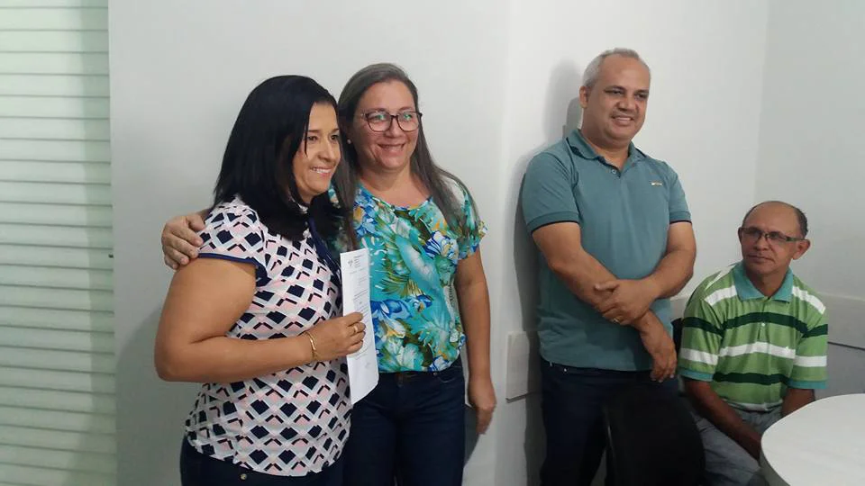 Célia, secretário de Administração