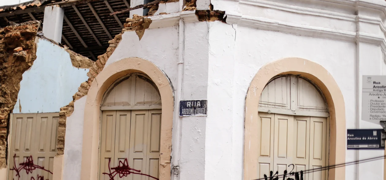 Detalhes do Prédio histórico que desabou 