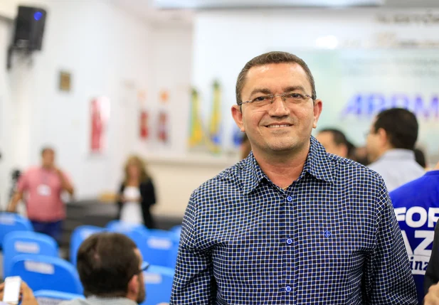 Padre Walmir de Lima, Prefeito de Picos 