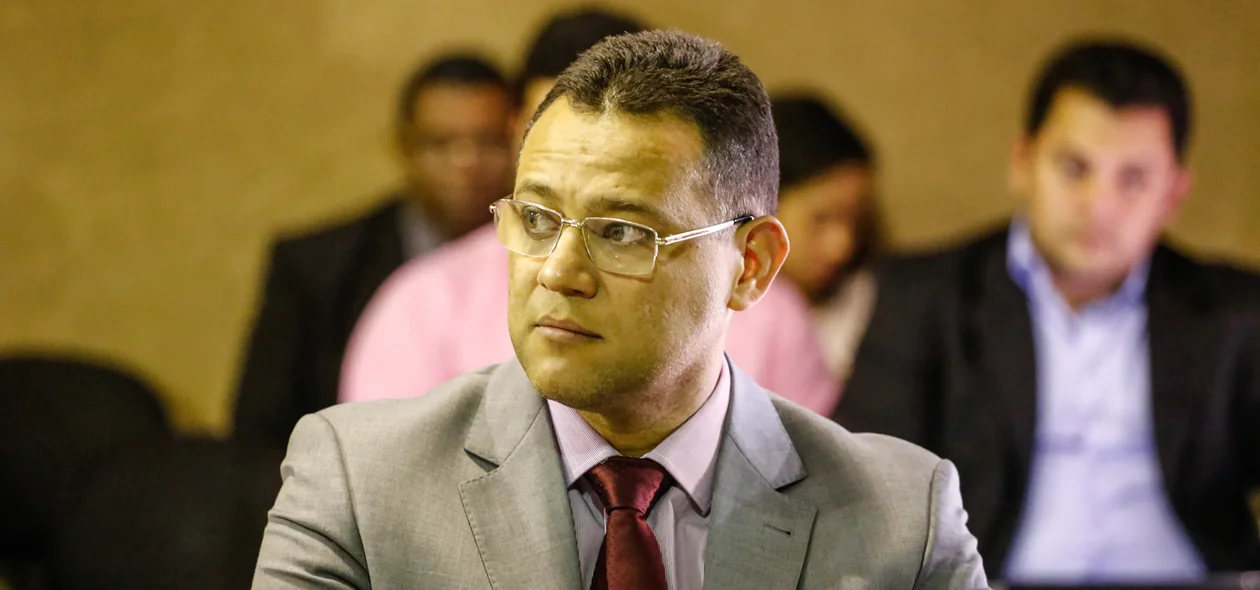 Delegado Riedel Batista  