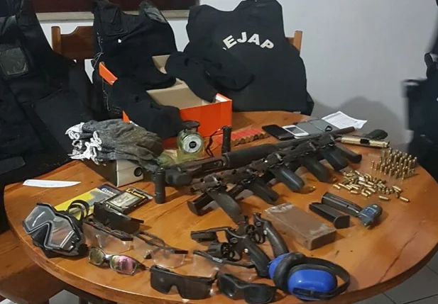 Material apreendido pela polícia