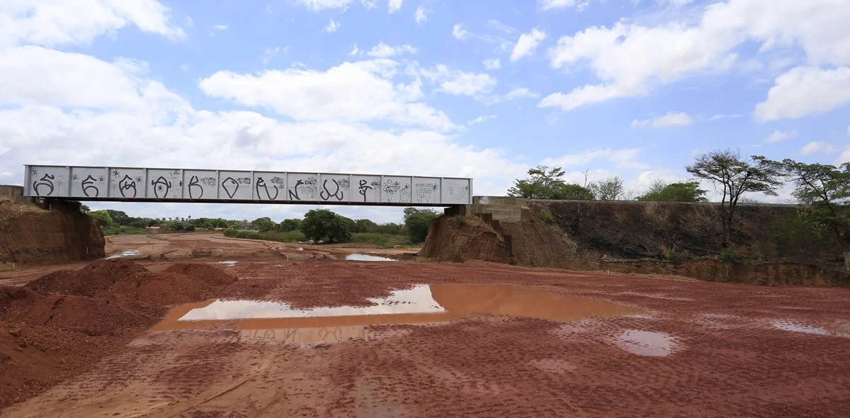 Obra do Prolongamento da Avenida Cajuína