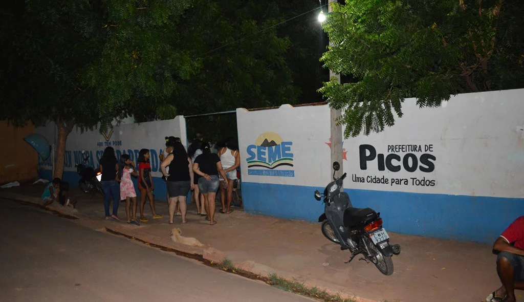 Fachada da escola