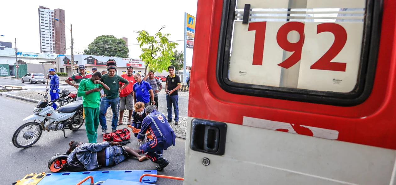 O acidente aconteceu na Avenida Dom Severino