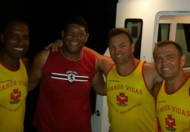 Pastor Valdemiro é resgatado de barco à deriva
