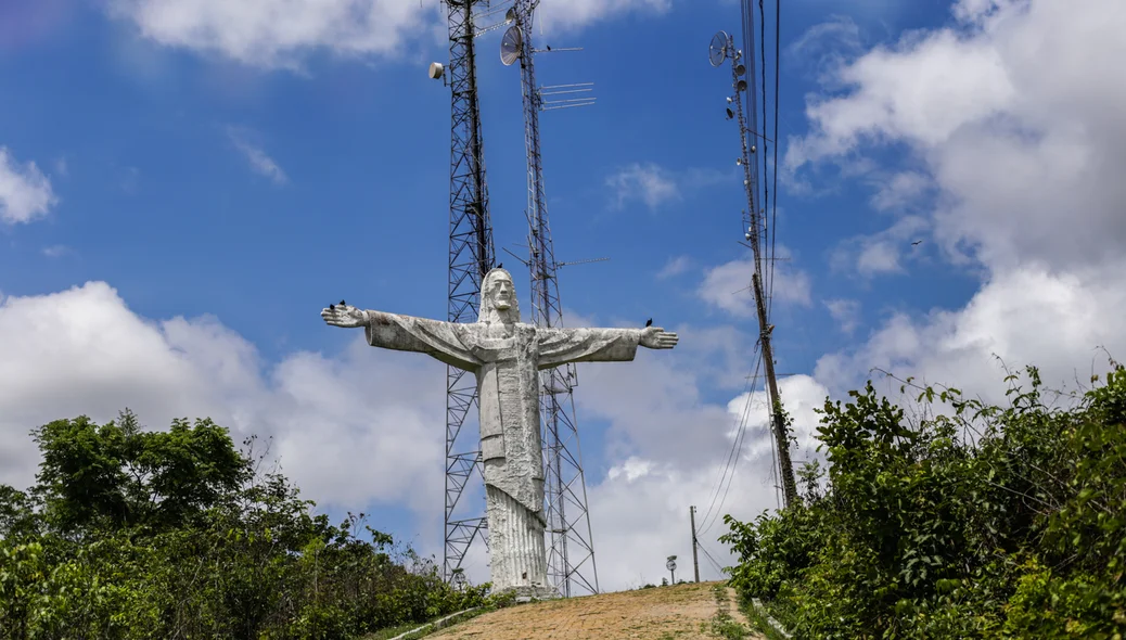 Cristo da cidade de Miguel Alves 