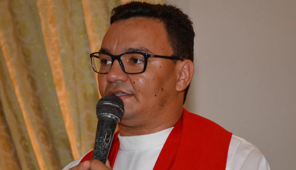 Padre Serginho fala sobre o crescimento da festa