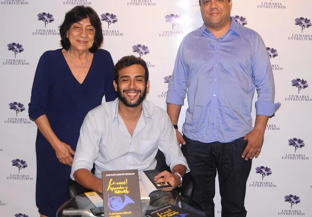 Ceiça Carvalho, o neto e escritor Luis Filipe Lago e o filho Ziza Carvalho