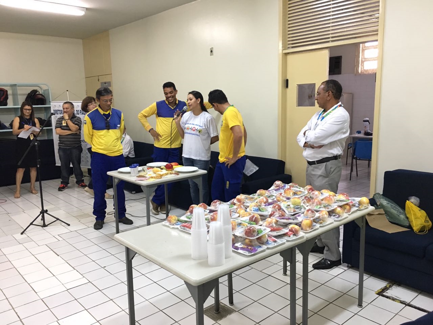 SESI Brasil realizando palestras para funcionários dos Correios 