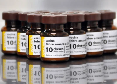 Vacina contra febre amarela