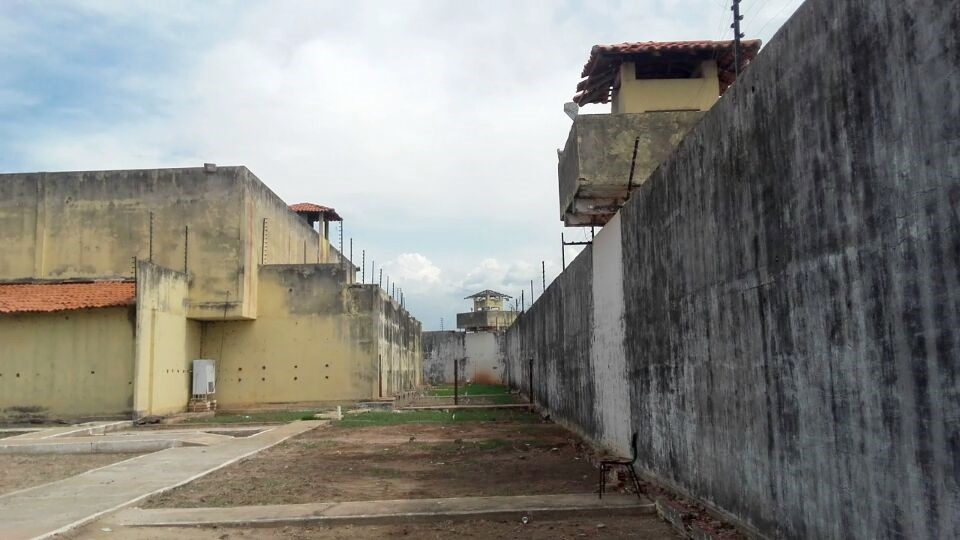 Falta de policiais e estrutura na Penitenciária de Esperantina 