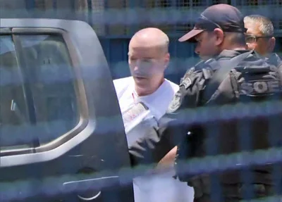 Eike Batista deixando o presídio Ary Franco.