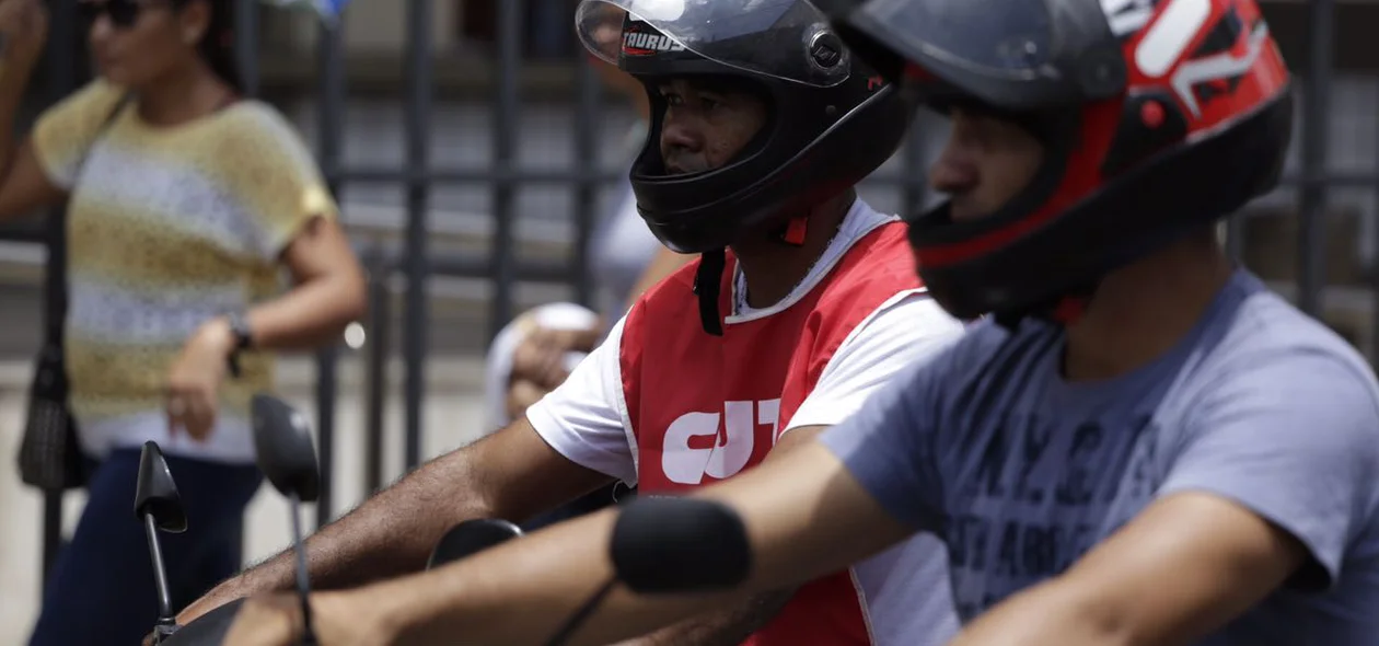Funcionários do sistema de transporte coletivo de Teresina reivindica reajuste salarial
