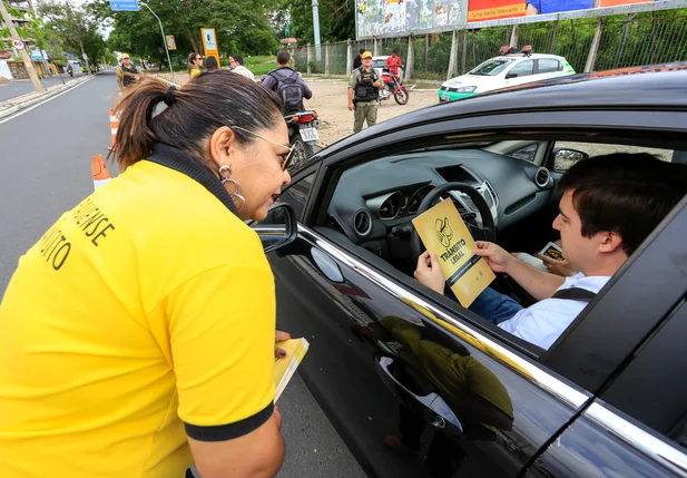 Detran inicia campanha de ações pré-carnaval em Teresina