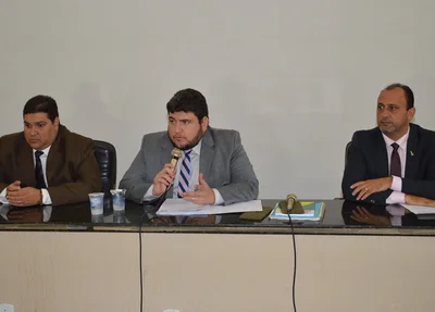 Projetos aprovados são de autoria da mesa diretora da Câmra