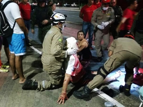 Dois pastores evangélicos foram atropelados por policial
