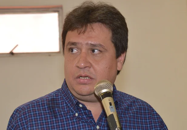 Nerinho pede doação de terreno para construção do Centro Tecnológico de Picos