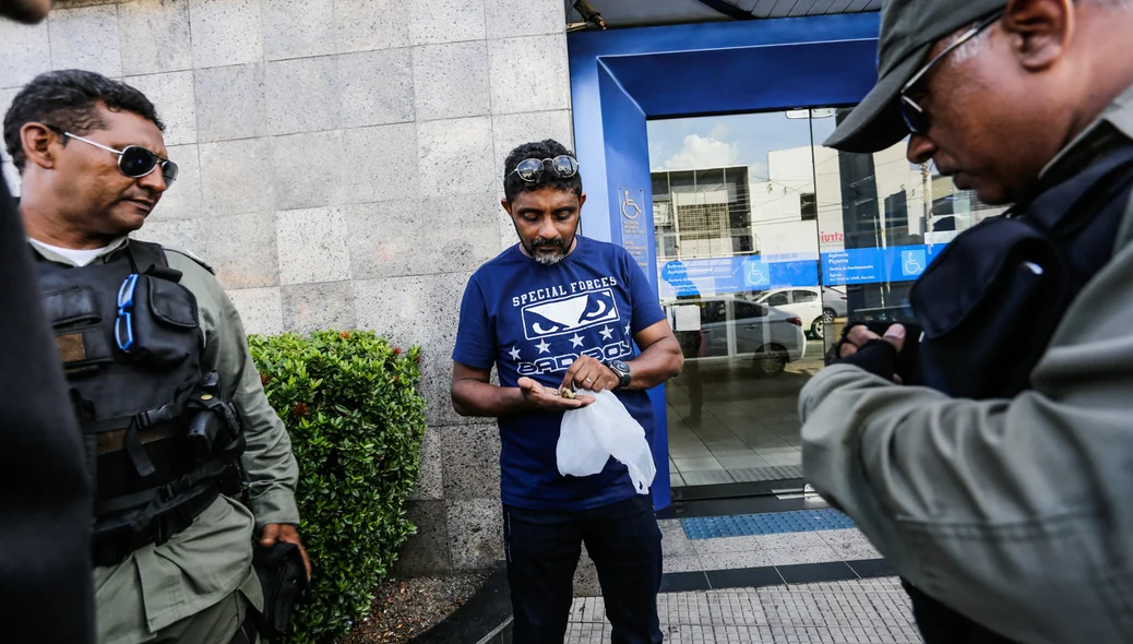 Polícia Civil e Militar  