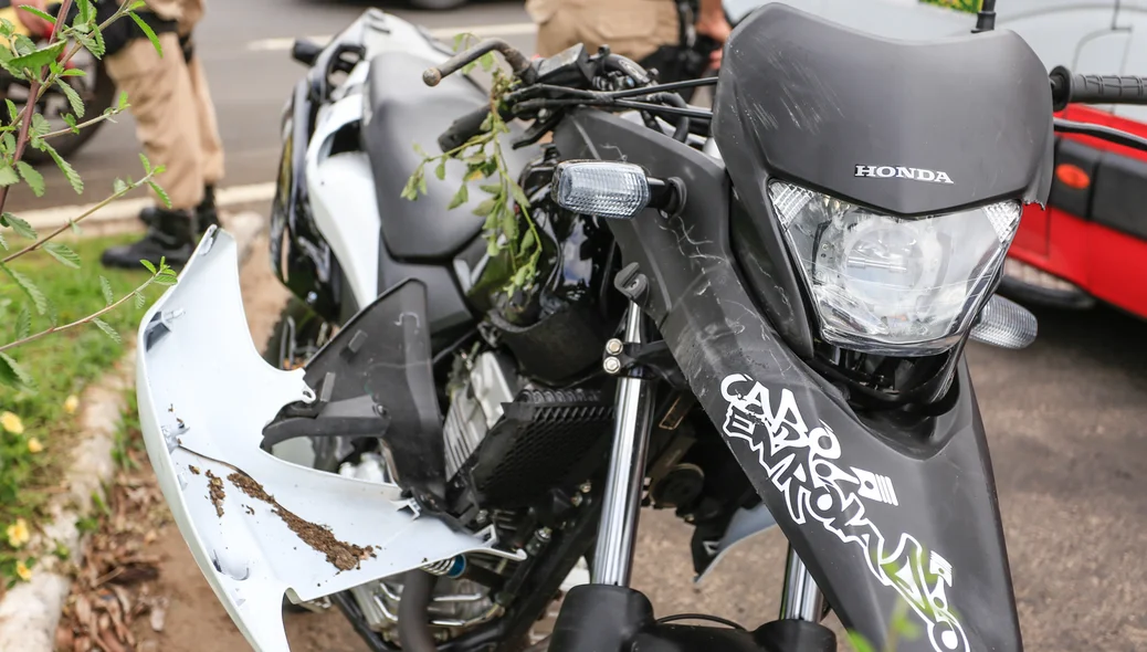 Moto de um dos acidentados