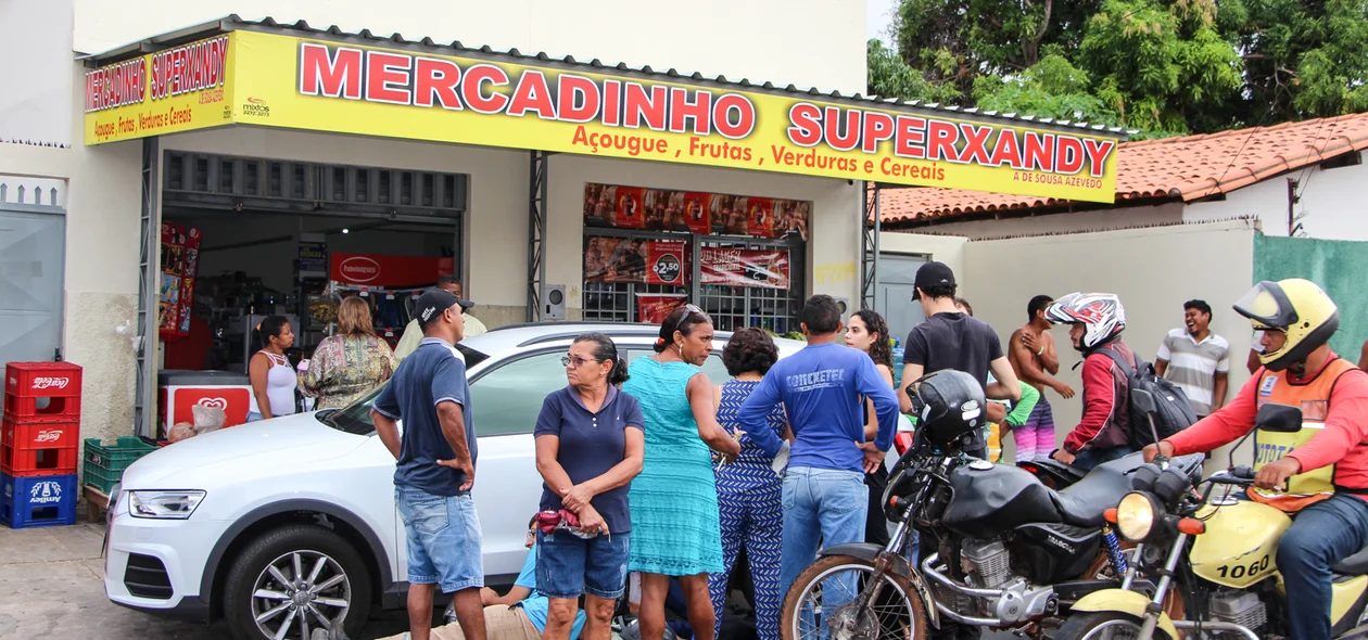 Acidente na rua Jaime Almeida