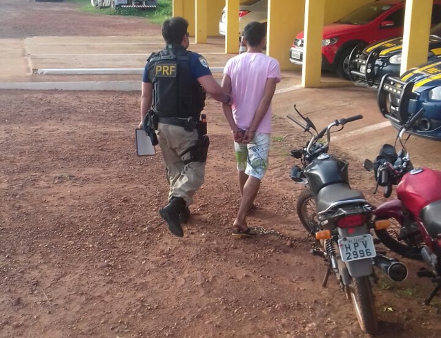 Jovem foi preso na posto da PRF em Picos
