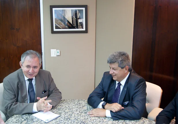 Zé Filho viaja a Brasília para reunião com o presidente do Conselho Nacional do SESI