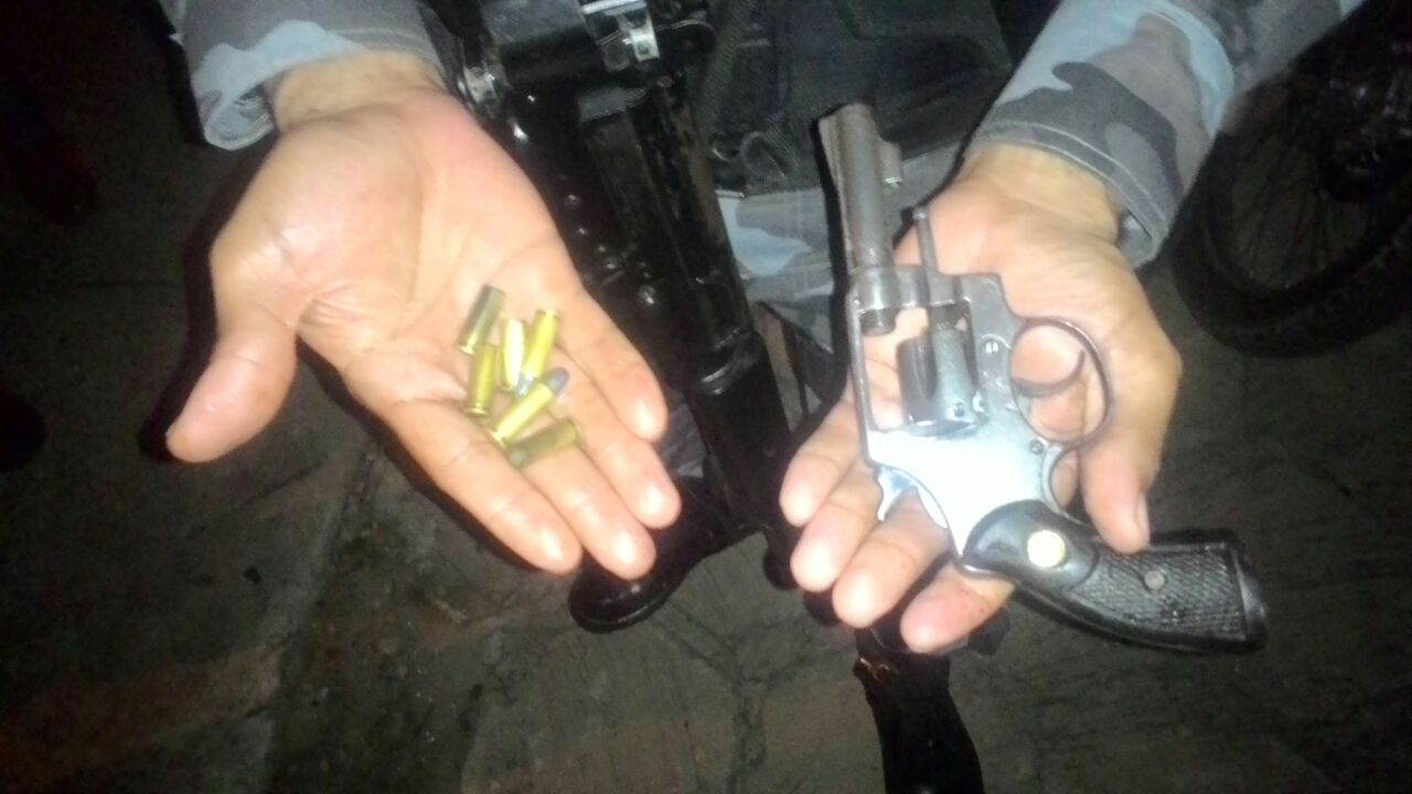 Arma apreendida com o criminoso em Floriano
