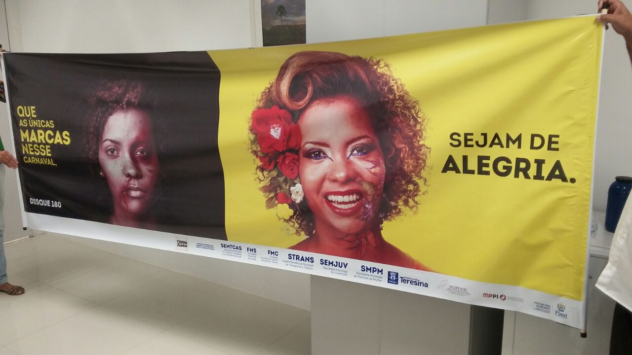 Campanha do Ministério Público durante o carnaval