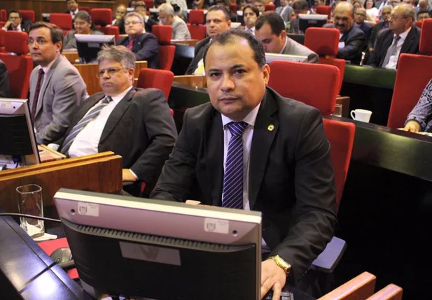 Deputado Evaldo Gomes 