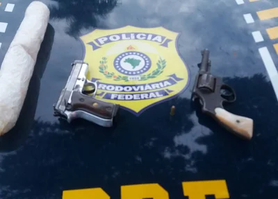 PRF prende dois homens com armas e explosivos em Bom Jesus