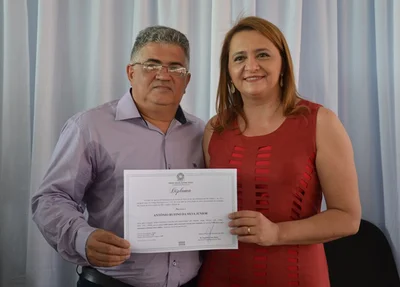 Silva Junior e sua esposa