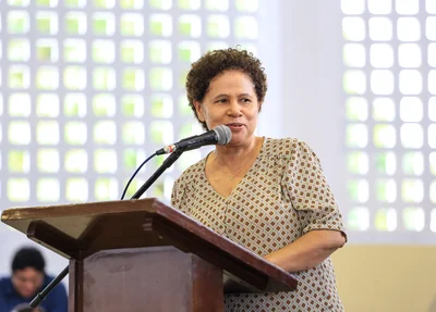 Regina Sousa