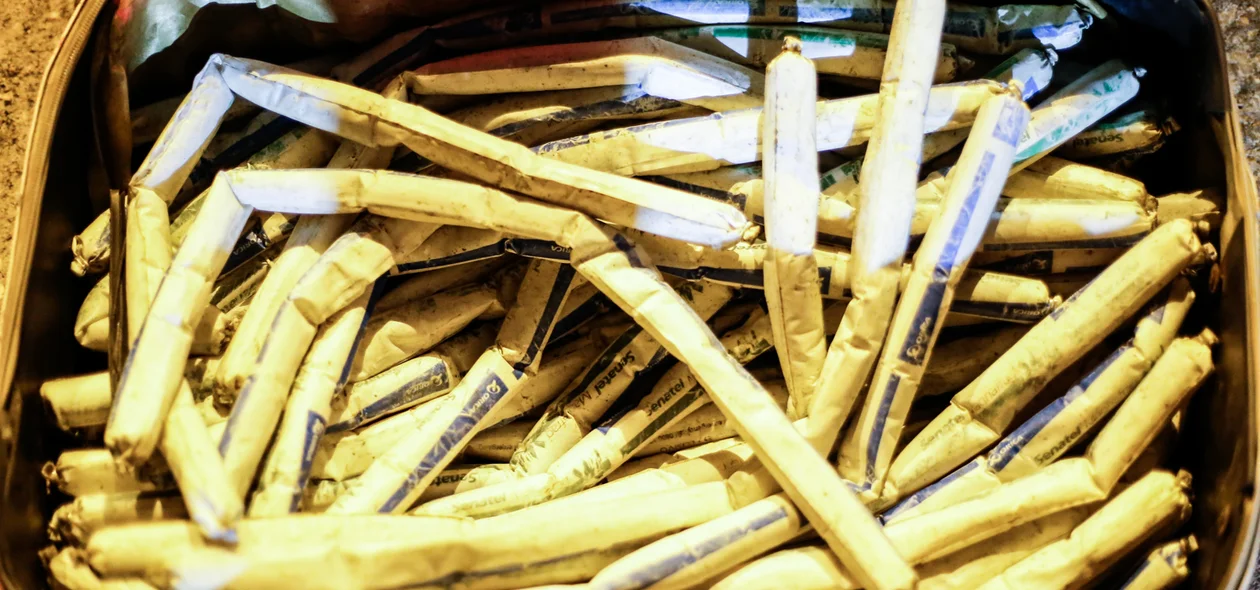 53 explosivos foram encontrados