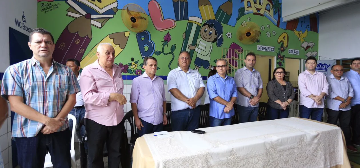 Autoridades que participaram do evento
