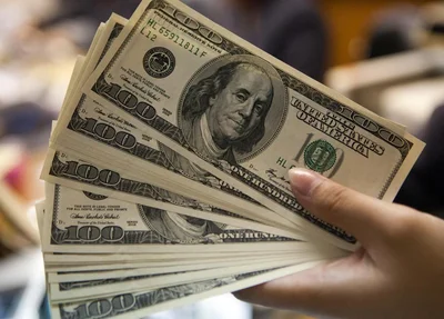Dólar