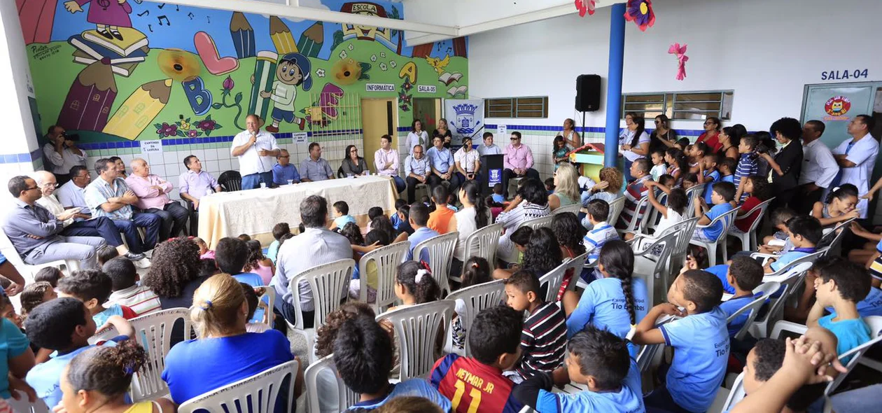 Inauguração da Escola Municipal Tio Bentes
